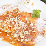 【おうちでハワイごはん-Taste of Hawaii -⑫】　甘い物を食べたい時は… キャラメル＆ナッツ　パンケーキ